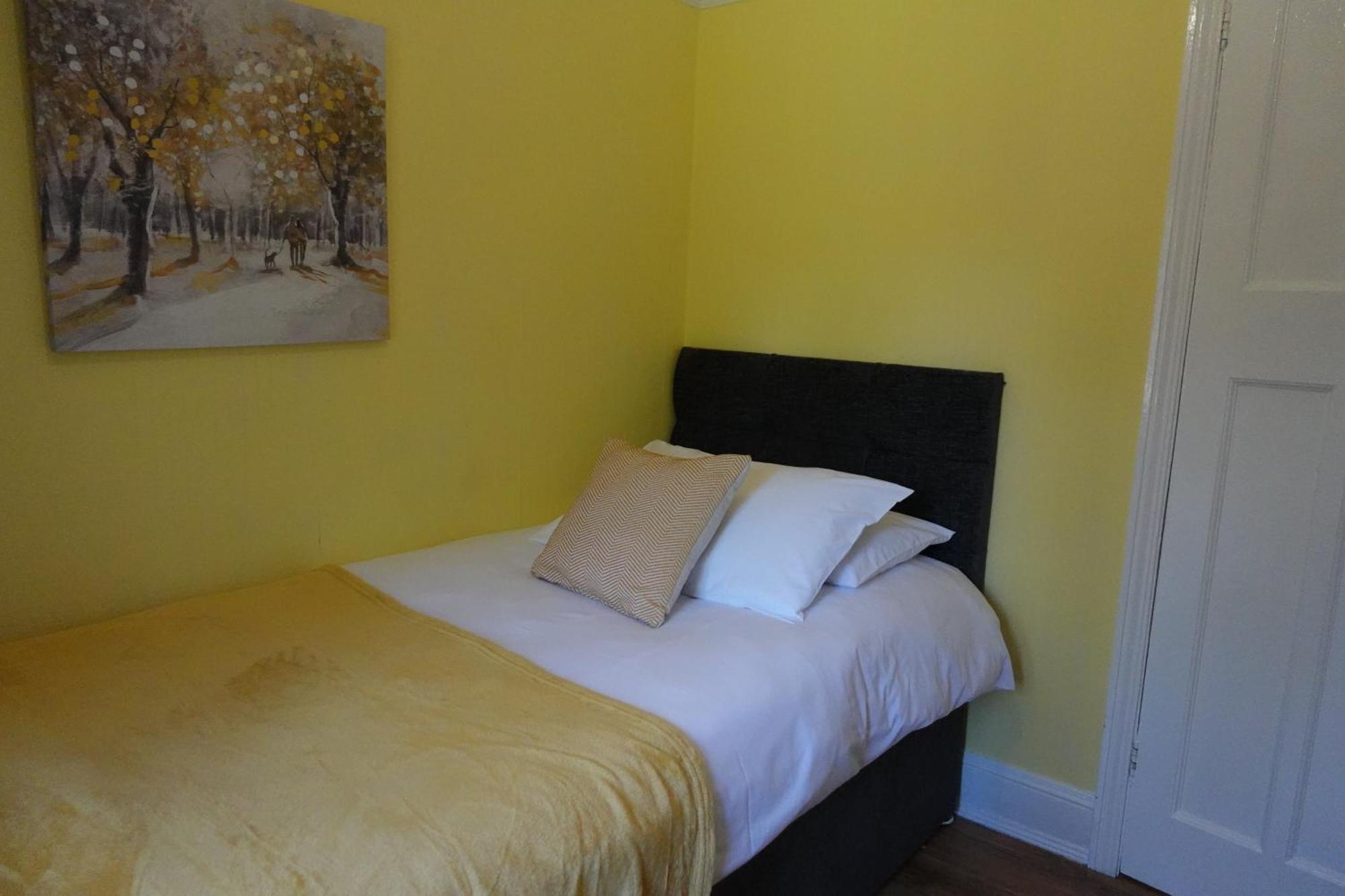 Huge 9 Bed Property Sleeps 17, Near Nec, City Centre, Hs2 Birmingham Exteriér fotografie