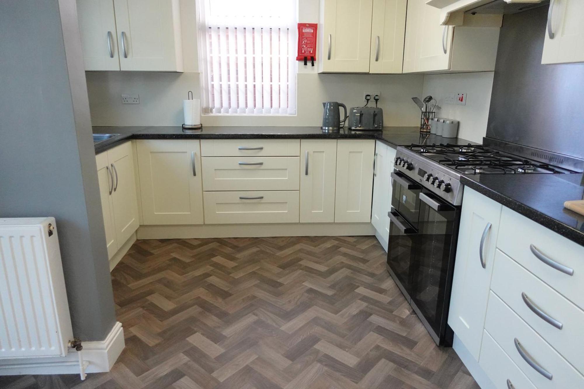 Huge 9 Bed Property Sleeps 17, Near Nec, City Centre, Hs2 Birmingham Exteriér fotografie