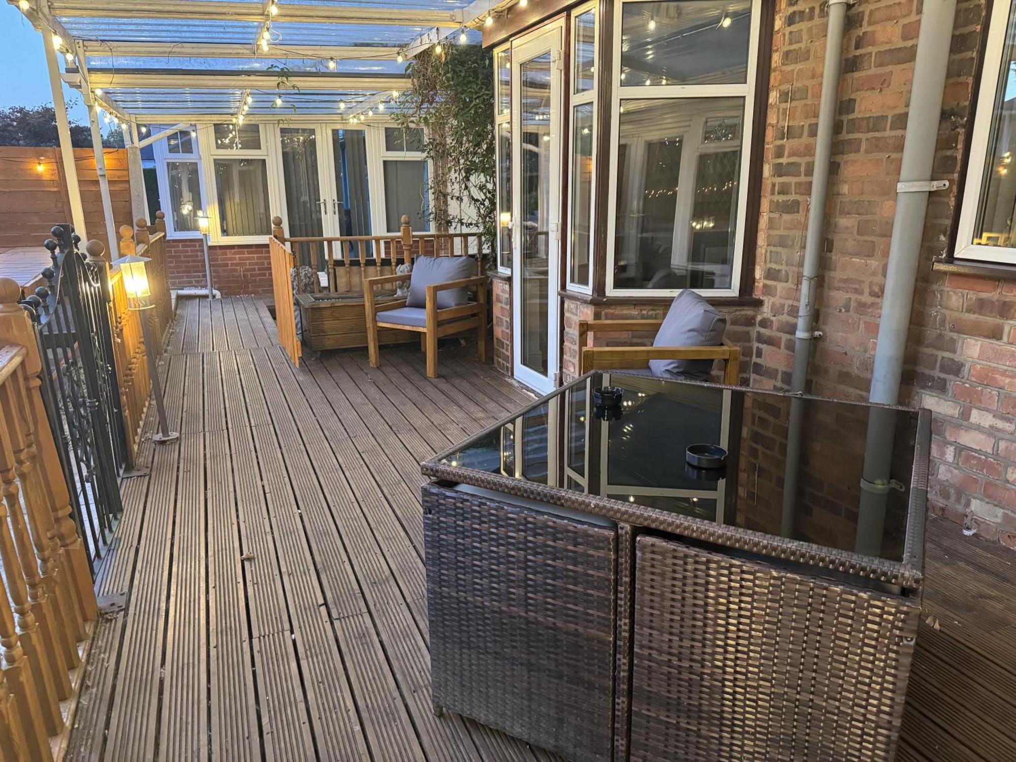 Huge 9 Bed Property Sleeps 17, Near Nec, City Centre, Hs2 Birmingham Exteriér fotografie