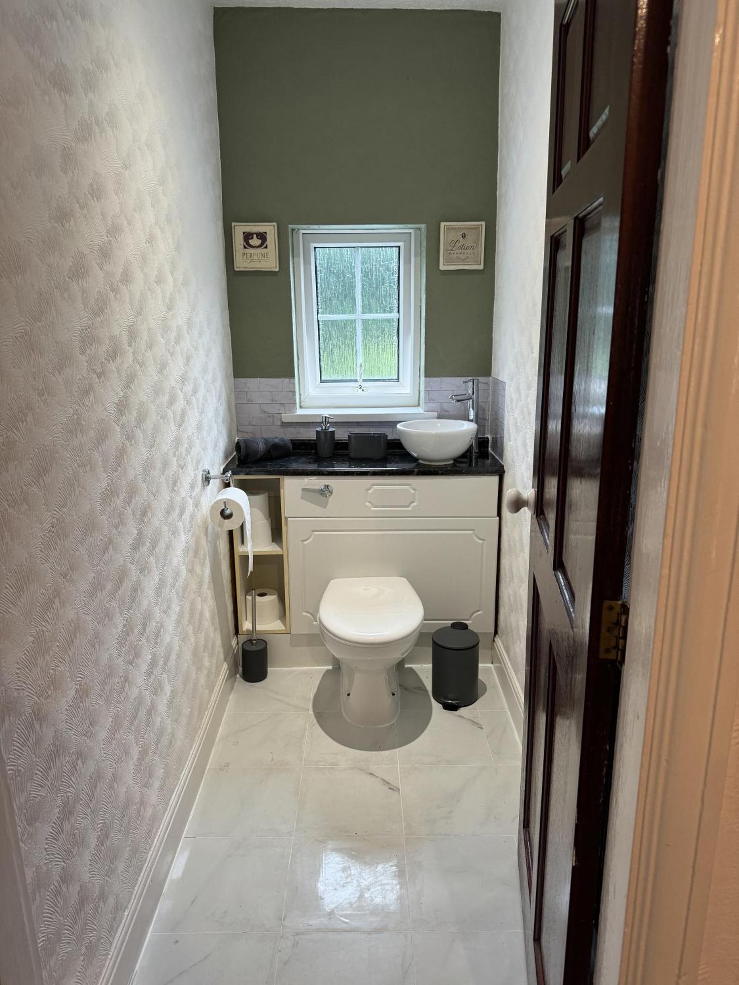 Huge 9 Bed Property Sleeps 17, Near Nec, City Centre, Hs2 Birmingham Exteriér fotografie